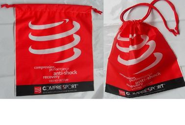 Lieblings-/convenie-NCE der kundengebundenen Frauen/festliche Plastiktaschen des Rotes/der Zugschnur für Geschenke/Kleidung, Kleidung.