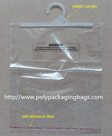 Polytaschen der Berufsflexiblen verpackung mit Aufhängern/kundenspezifischen Einkaufstaschen