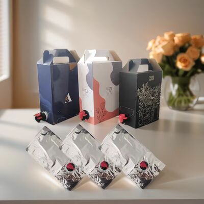 Maßgeschneiderte BIB-Taschen in Karton mit Zubehörhahn, ideal für die Verpackung von Wein, Saft, Öl und anderen flüssigen Produkten