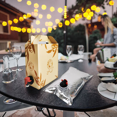 Maßgeschneiderte BIB-Taschen in Karton mit Zubehörhahn, ideal für die Verpackung von Wein, Saft, Öl und anderen flüssigen Produkten