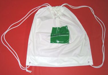 Wasserdichte Zugschnur-Plastikrucksack-Tasche mit Fabrikpreis für das Reisen, Förderung, Sport